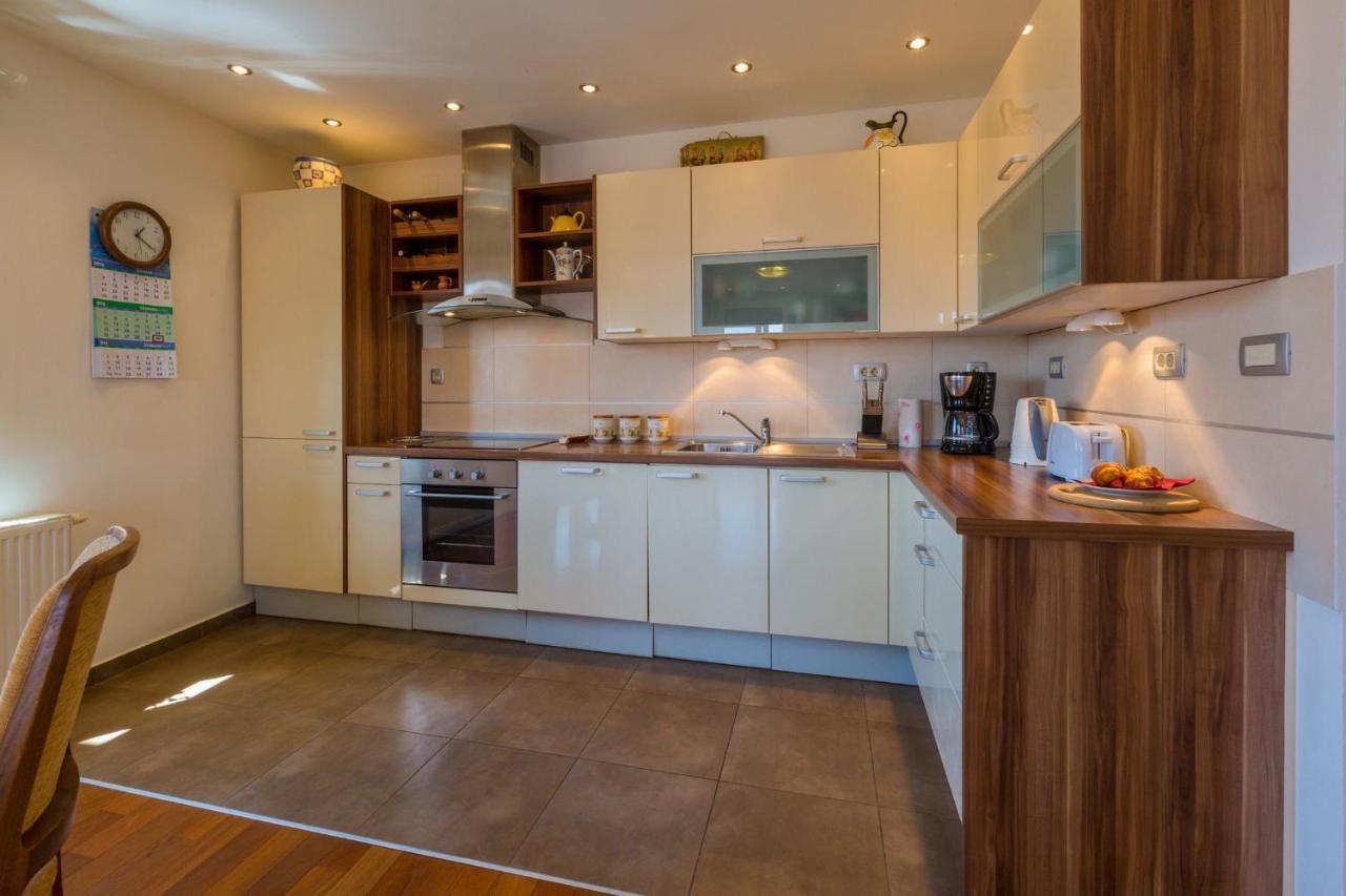 Apartment Egita Crikvenica Zewnętrze zdjęcie